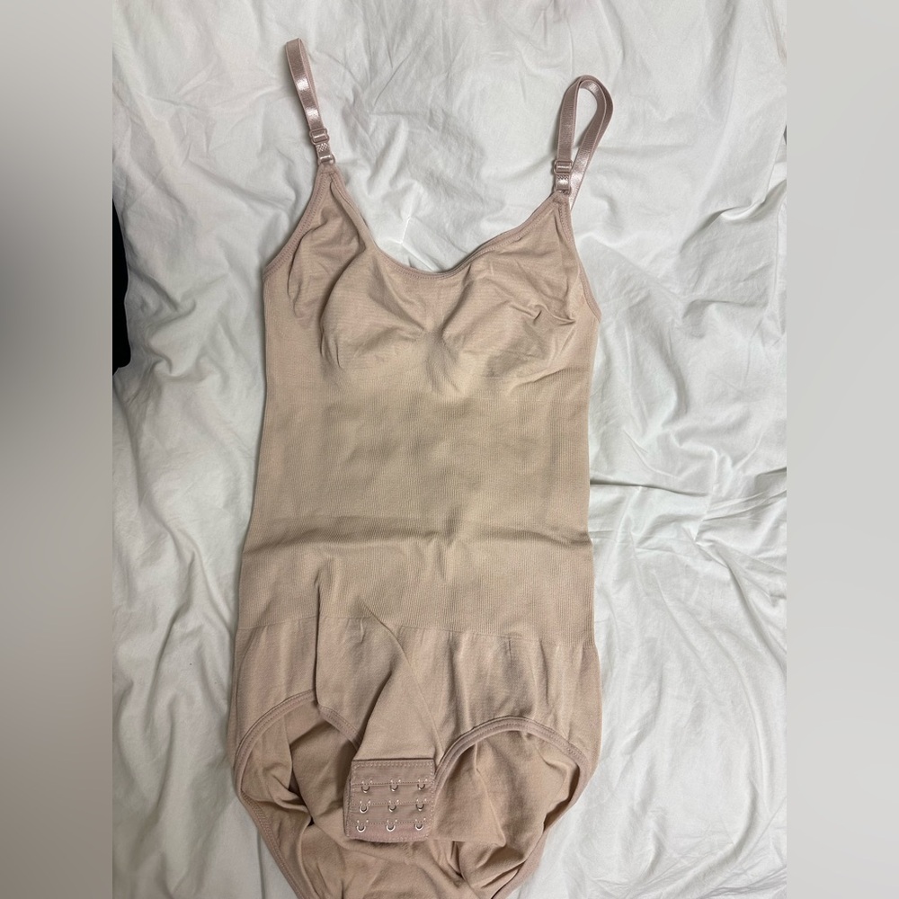 Sculpting Bodysuit in Beige
